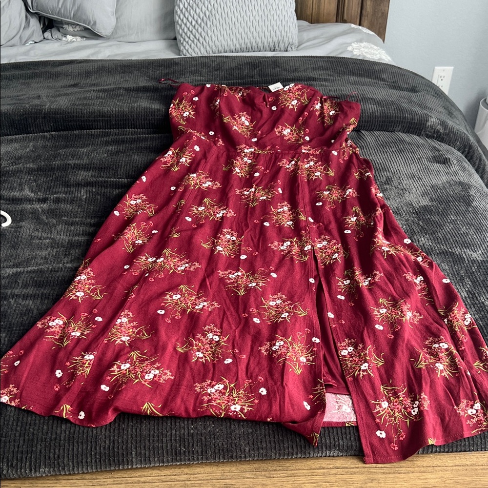 Francesca's Collections Burgundy Textured Dress